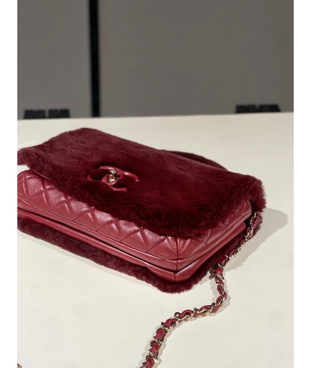 CHANEL Красная кожаная сумка с короткими ручками, фото 5