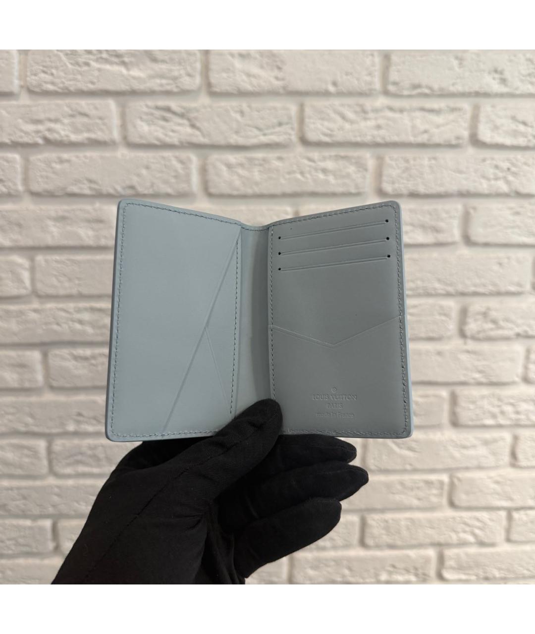 LOUIS VUITTON Голубой кожаный кардхолдер, фото 3