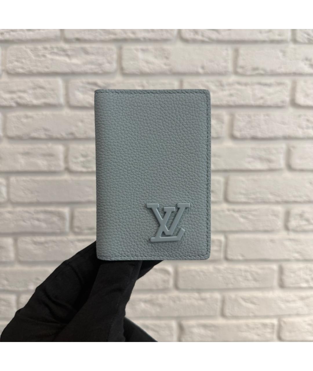 LOUIS VUITTON Голубой кожаный кардхолдер, фото 2