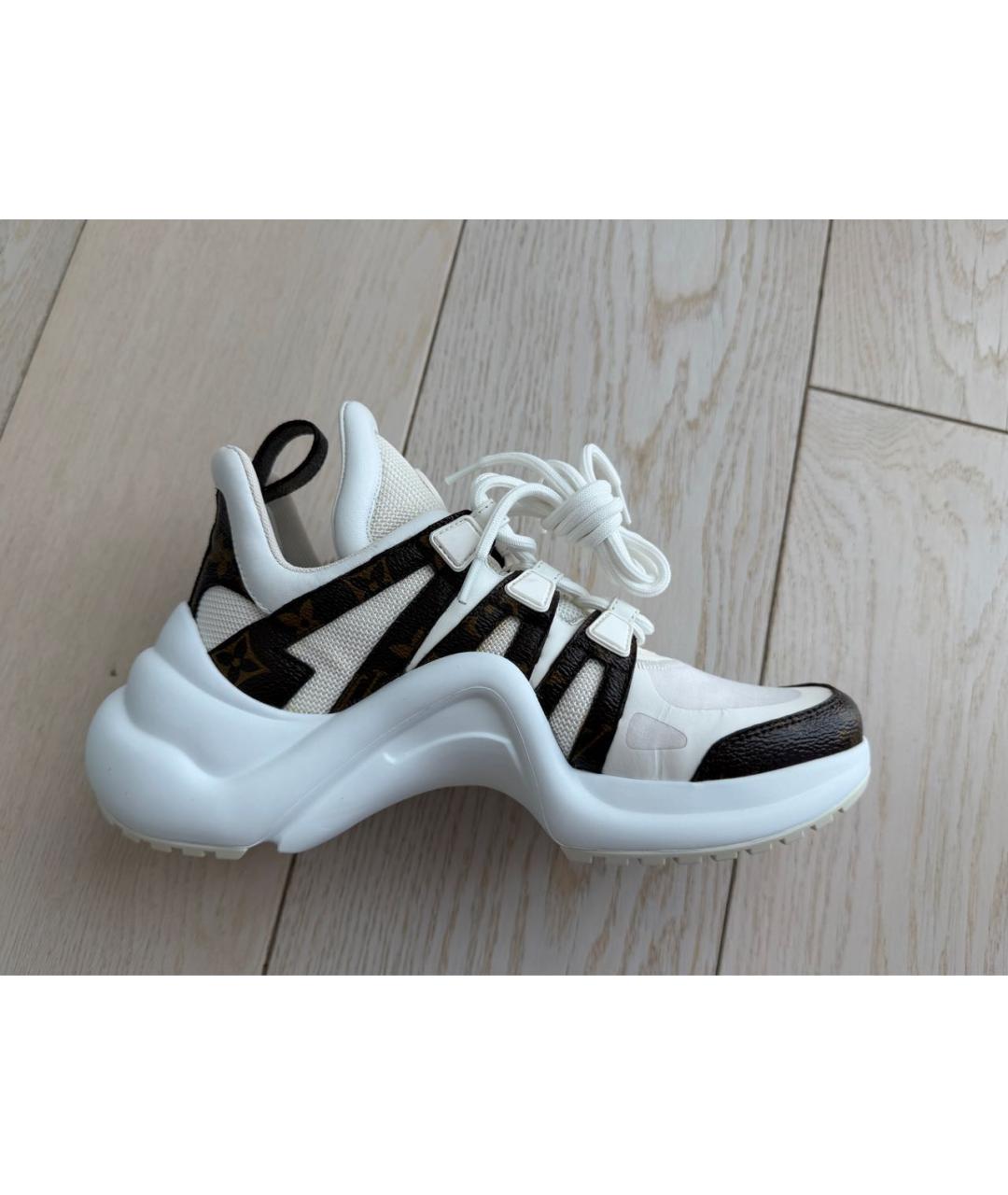 LOUIS VUITTON Белые кожаные кроссовки, фото 7