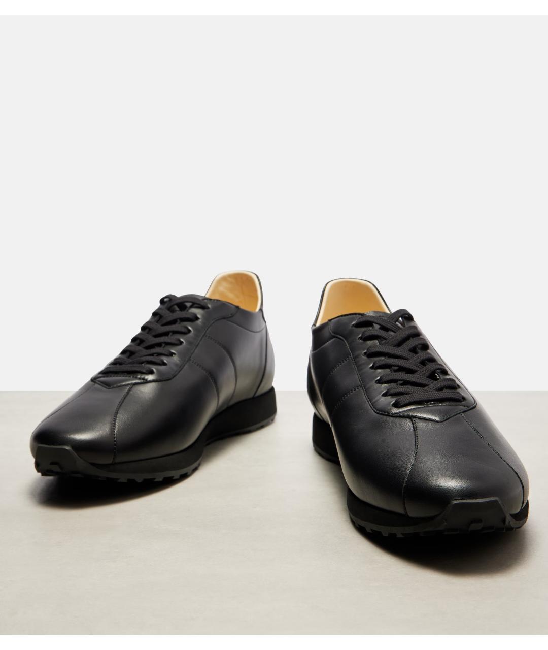 THE ROW Черные кожаные кроссовки, фото 3