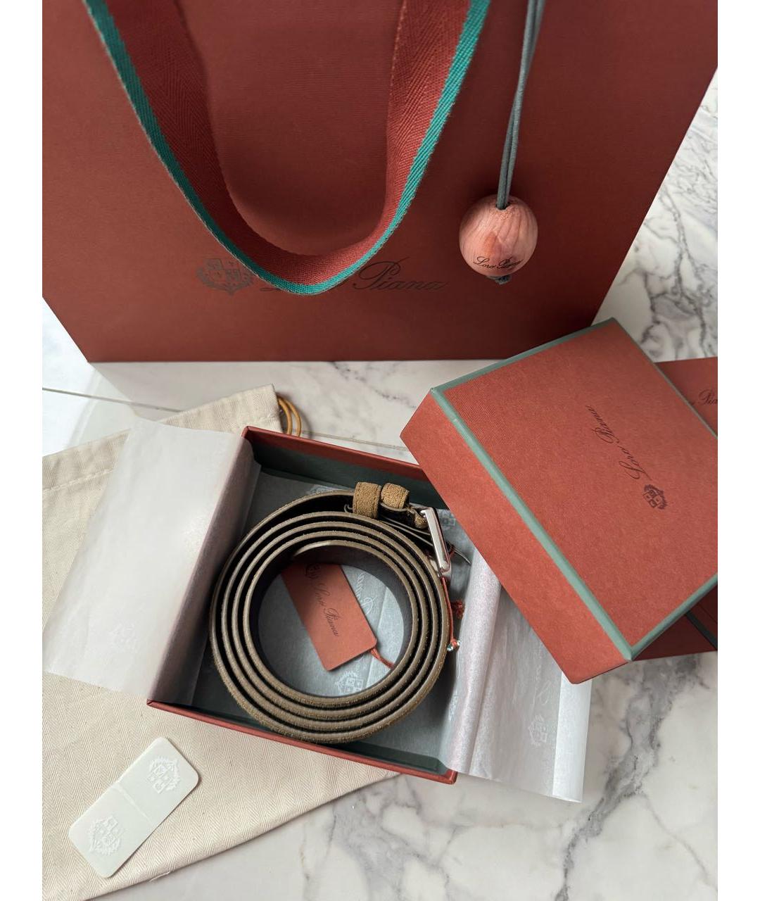 LORO PIANA Бежевый замшевый ремень, фото 5