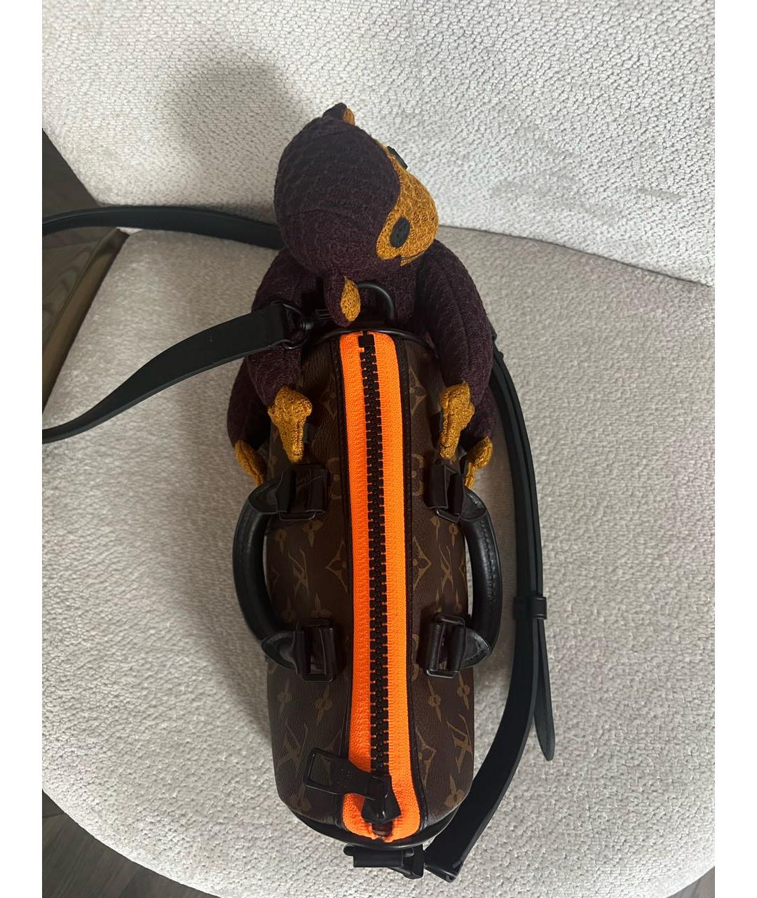 LOUIS VUITTON Коричневая сумка через плечо, фото 5