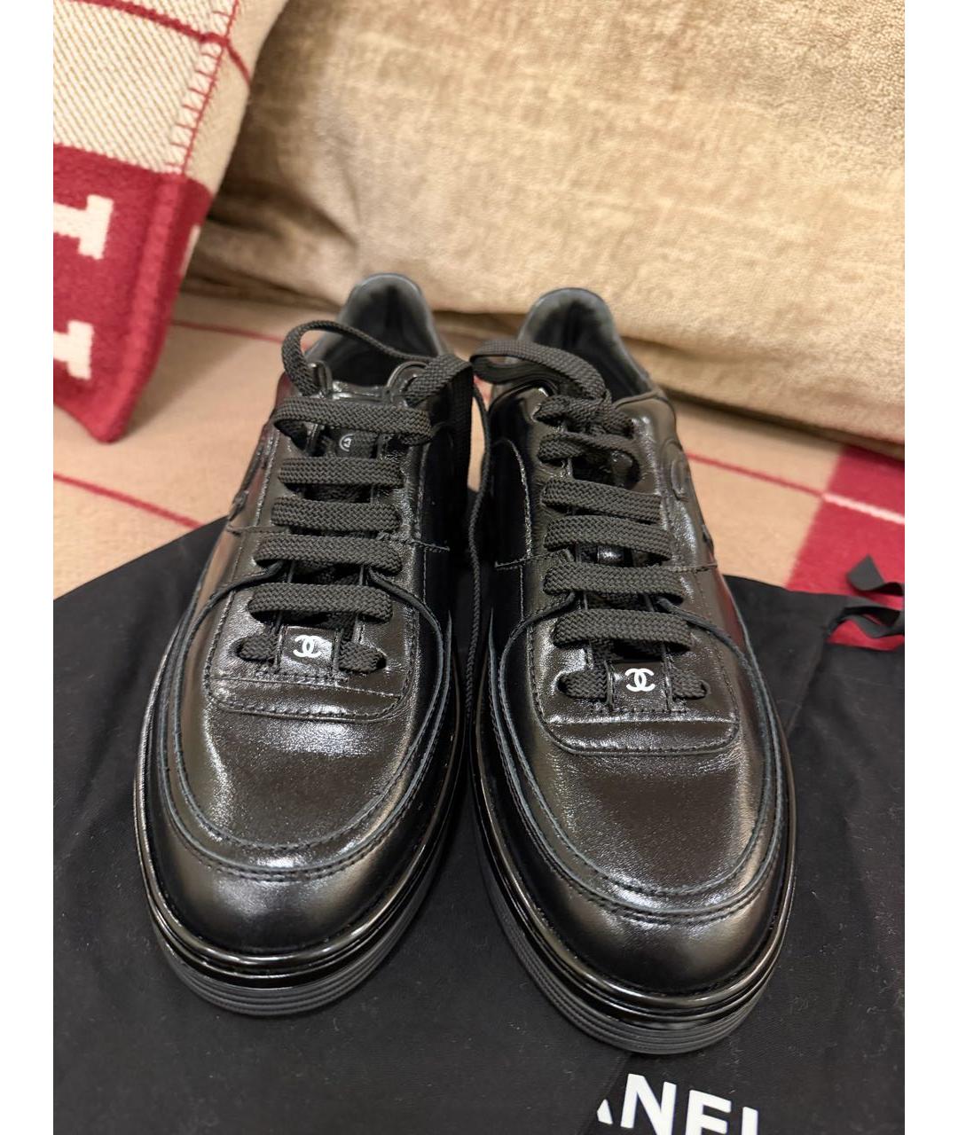 CHANEL Черные кожаные кеды, фото 2