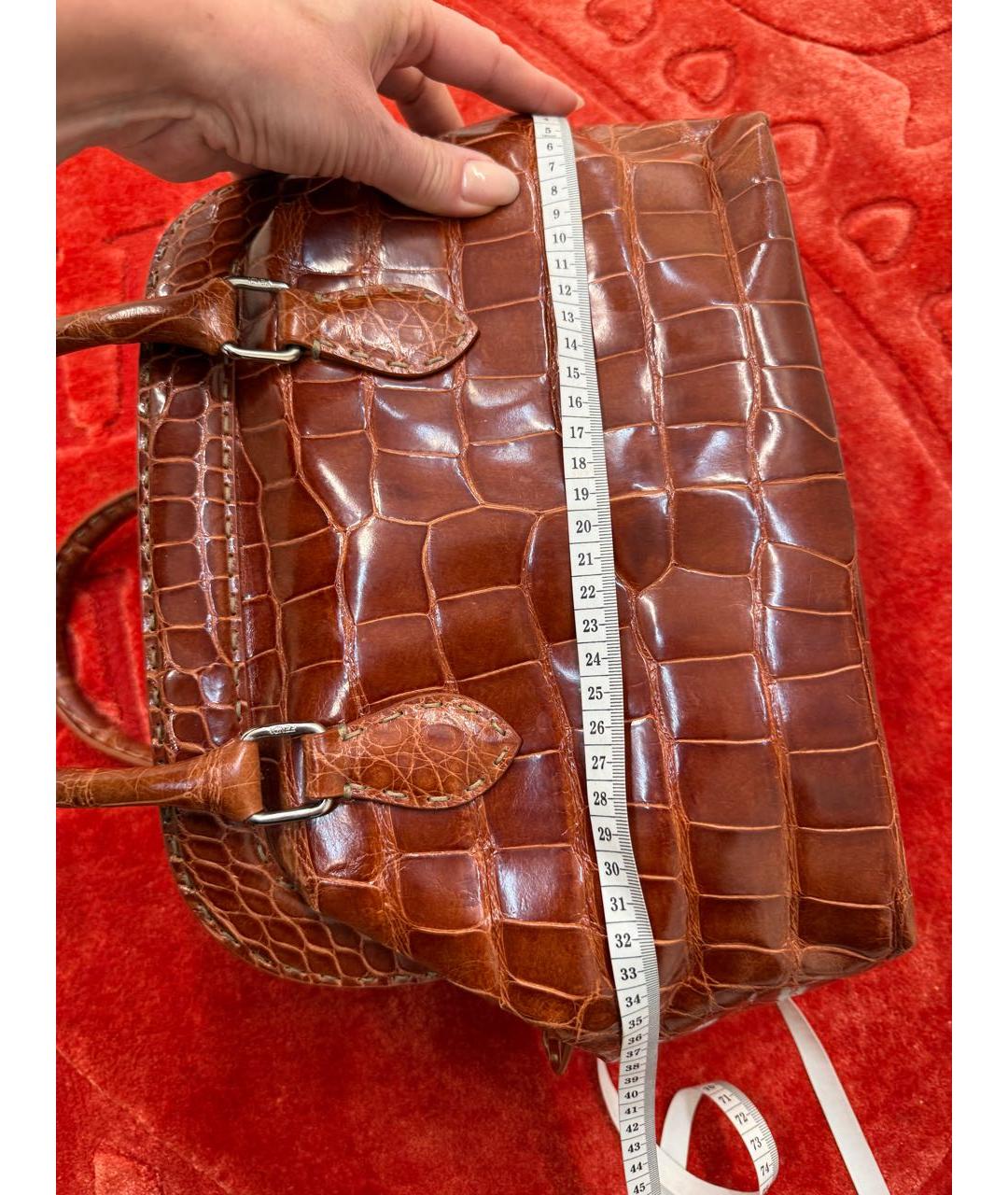 FENDI Коричневая сумка с короткими ручками из экзотической кожи, фото 7