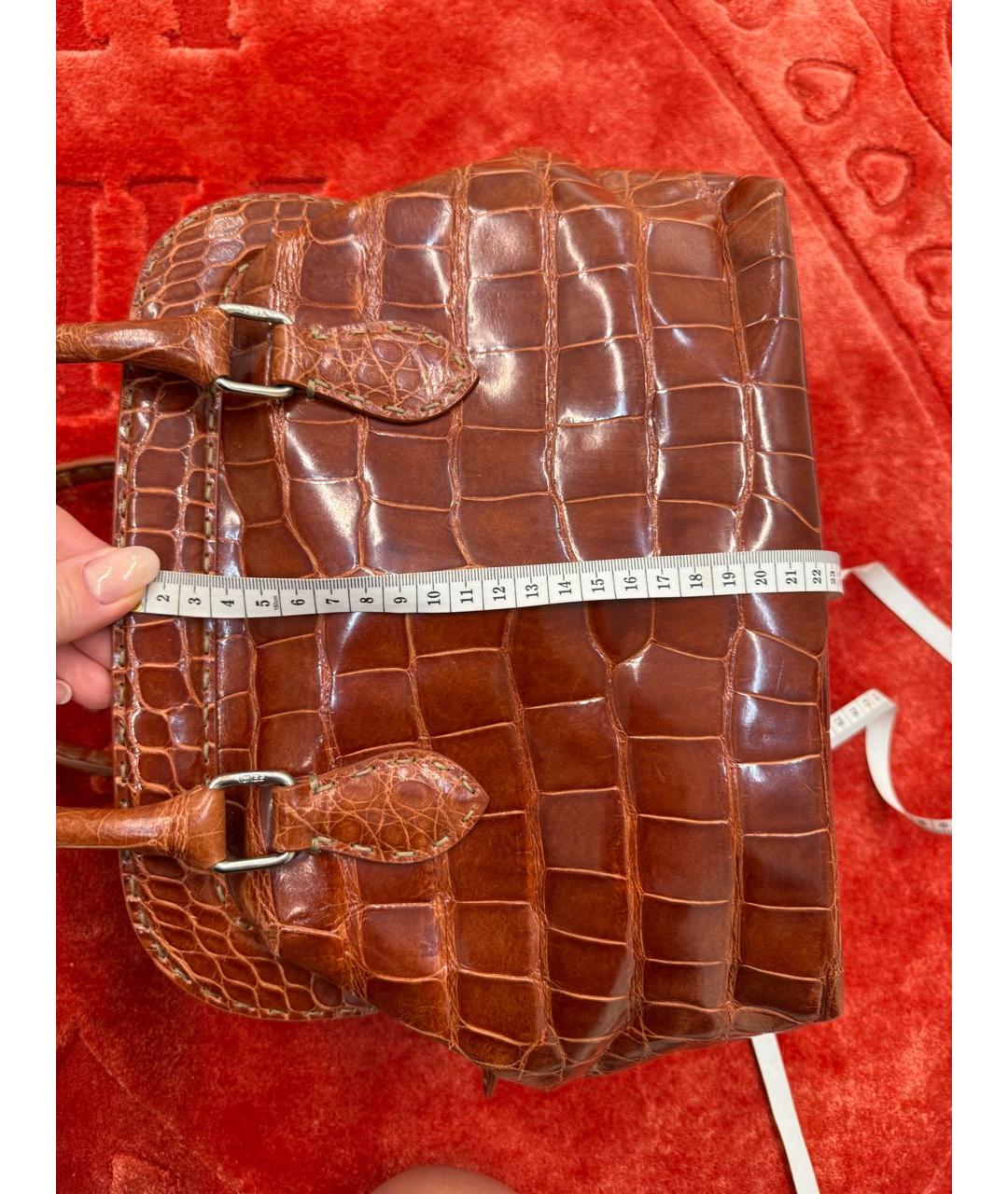 FENDI Коричневая сумка с короткими ручками из экзотической кожи, фото 6