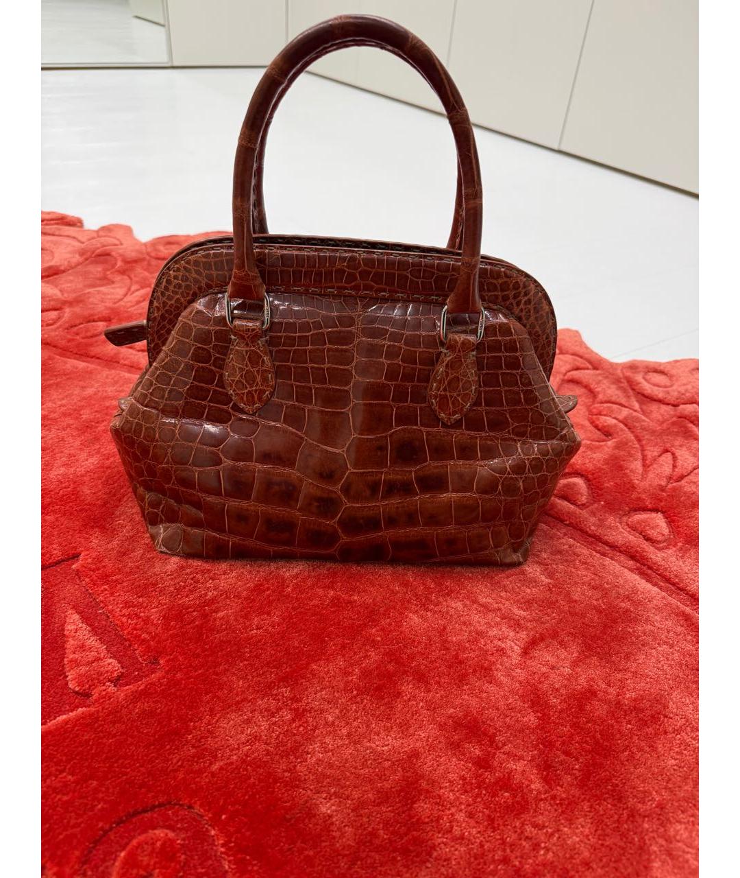 FENDI Коричневая сумка с короткими ручками из экзотической кожи, фото 2