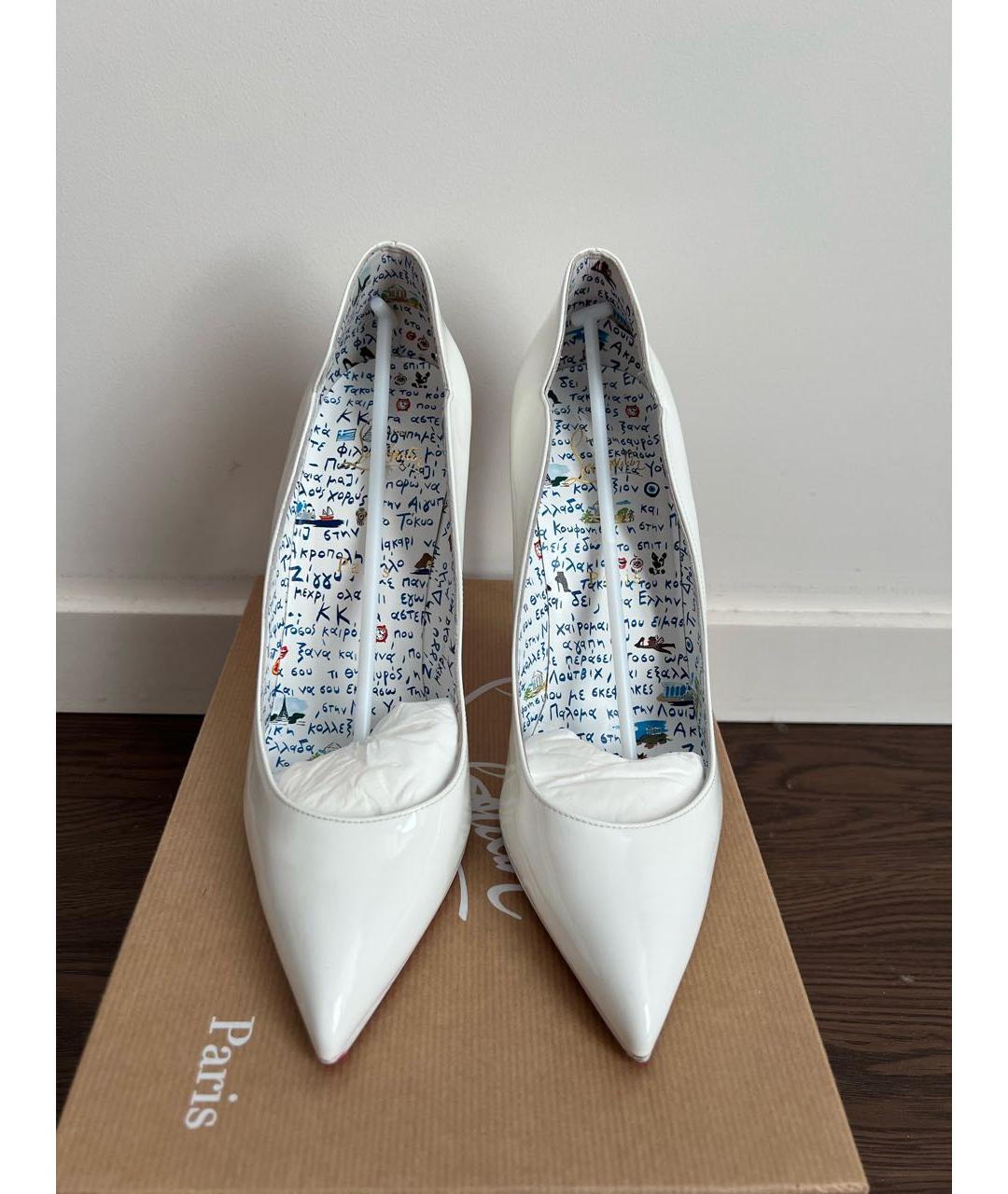 CHRISTIAN LOUBOUTIN Белые туфли из лакированной кожи, фото 2