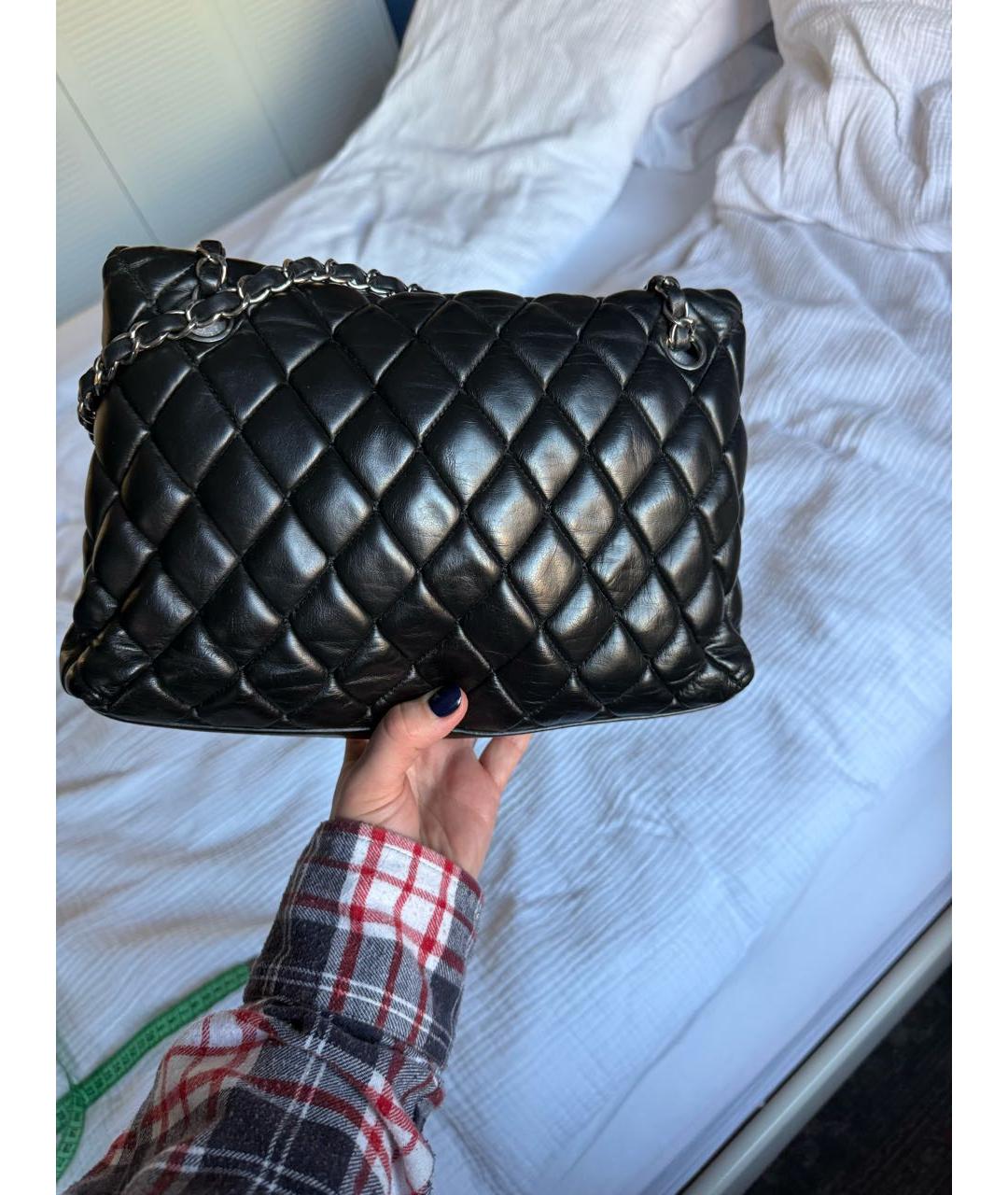 CHANEL Черная кожаная сумка через плечо, фото 3