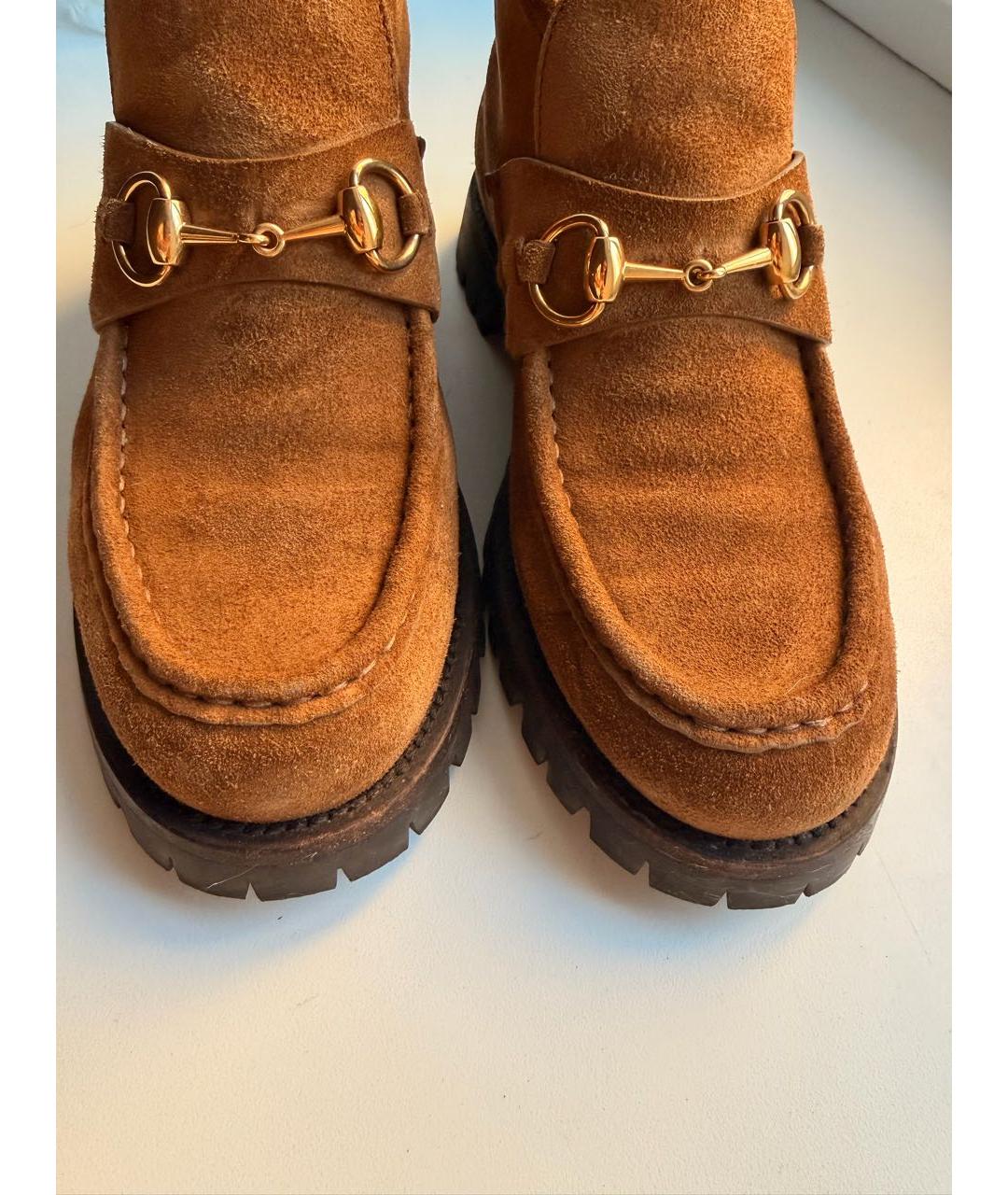 GUCCI Горчичные замшевые ботинки, фото 5