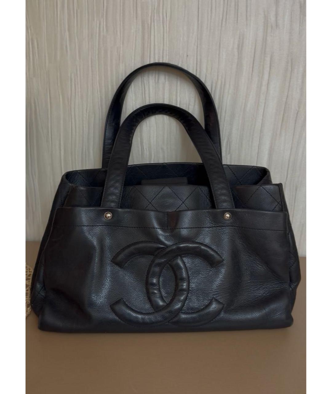 CHANEL Черная кожаная сумка тоут, фото 7