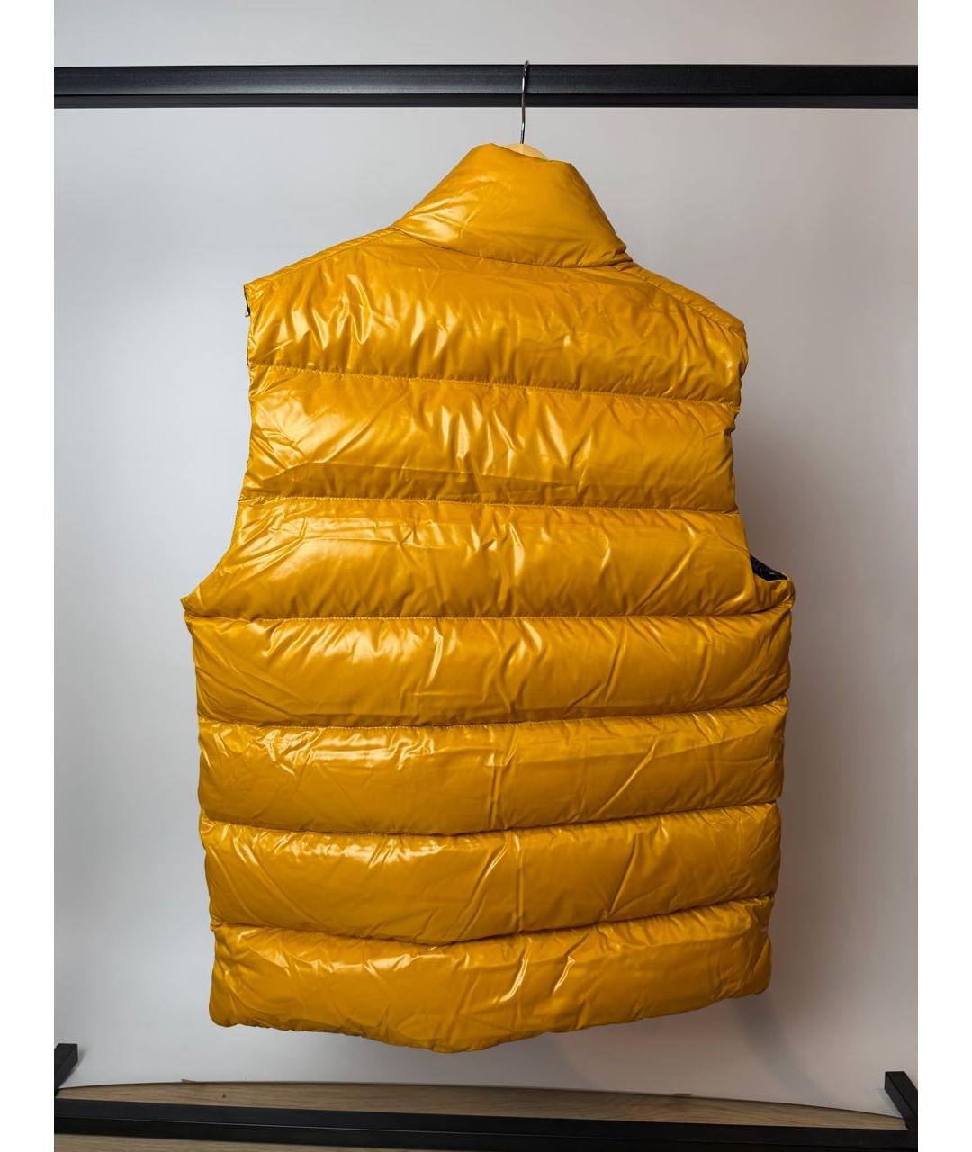 MONCLER Горчичный полиамидовый жилет, фото 4