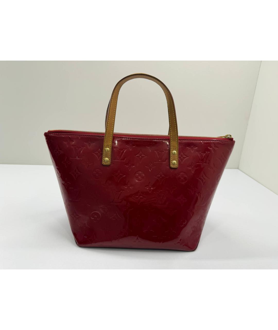 LOUIS VUITTON Красная сумка с короткими ручками из лакированной кожи, фото 6