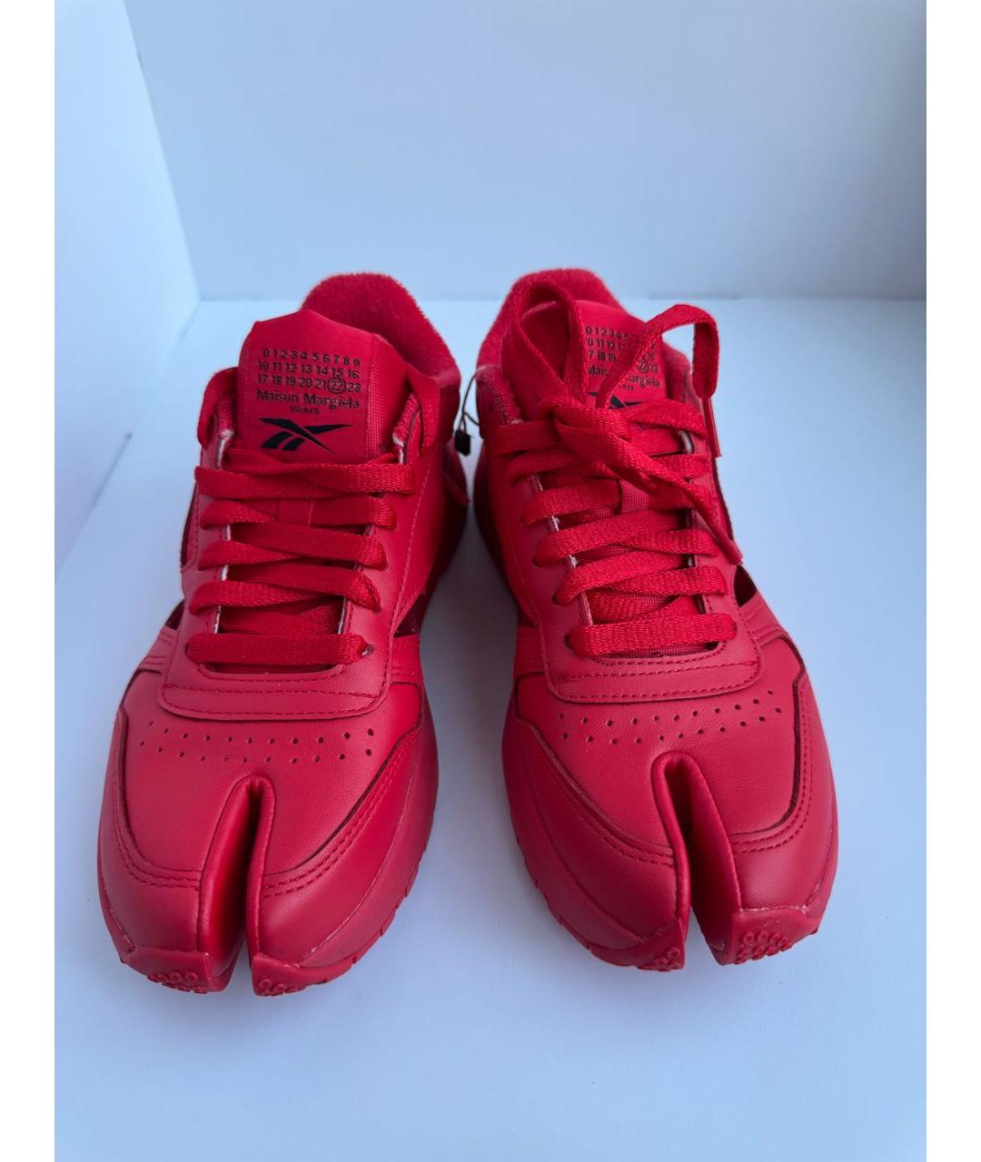 MAISON MARGIELA Красные кожаные кроссовки, фото 2