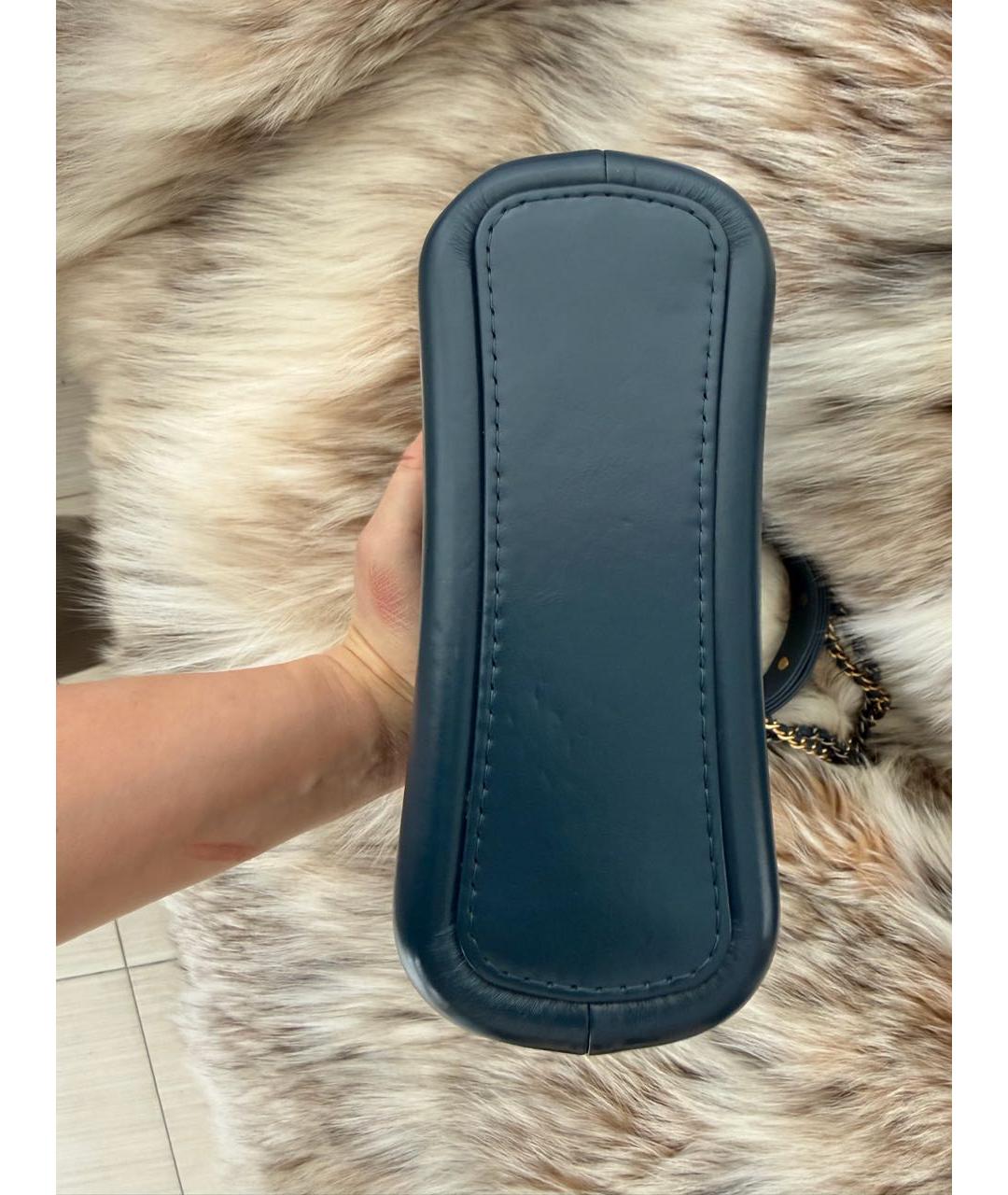 CHANEL Кожаная сумка через плечо, фото 4