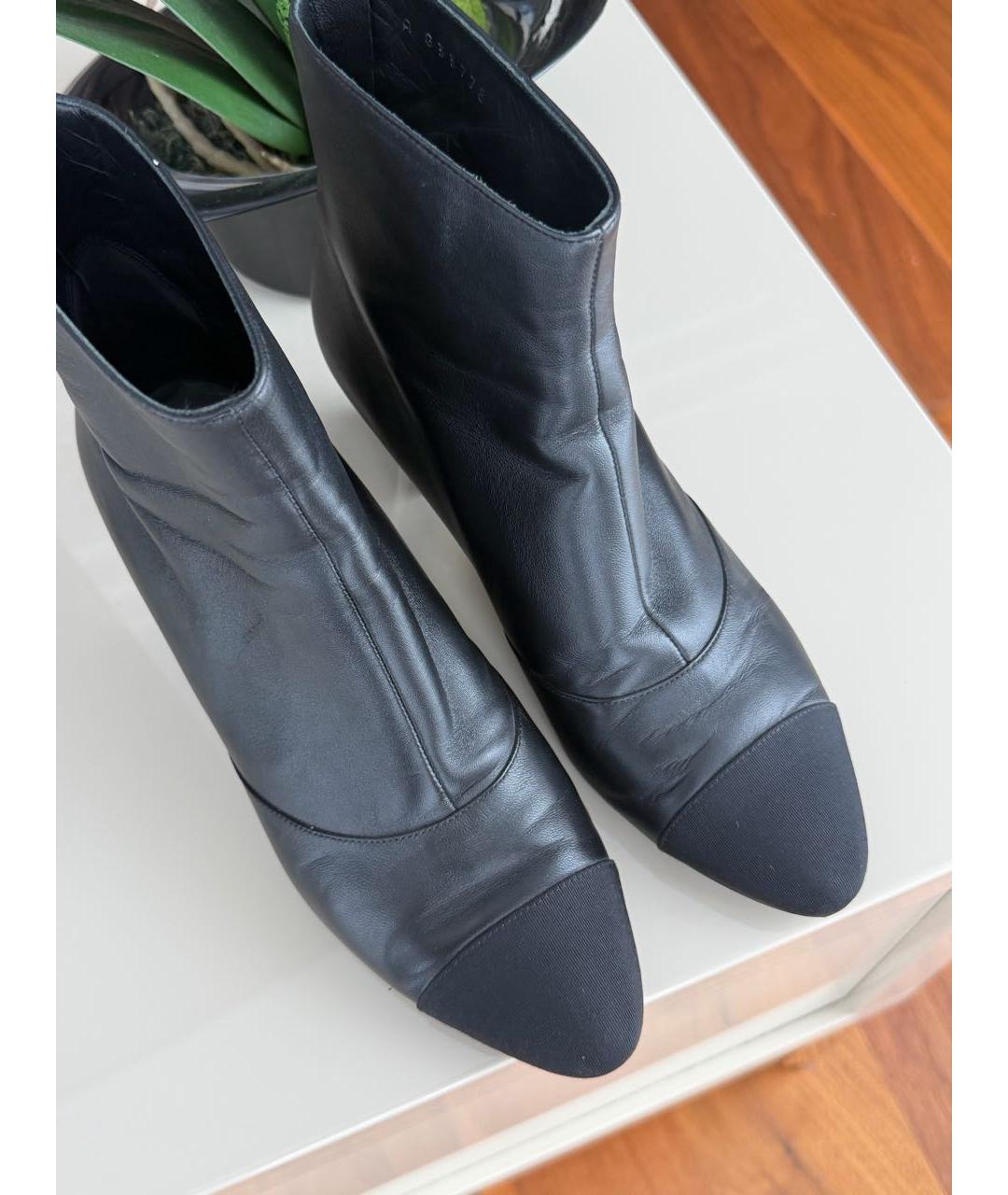 CHANEL Черные кожаные ботильоны, фото 3