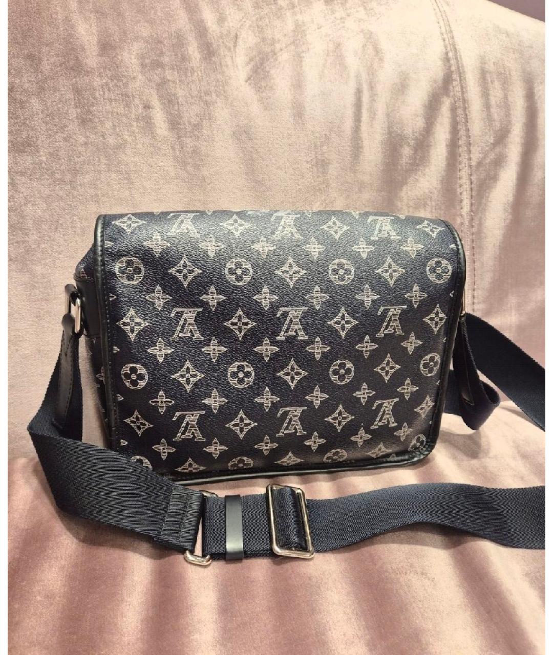 LOUIS VUITTON Темно-синяя сумка на плечо, фото 8