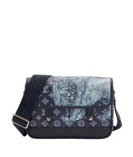 LOUIS VUITTON Сумка на плечо