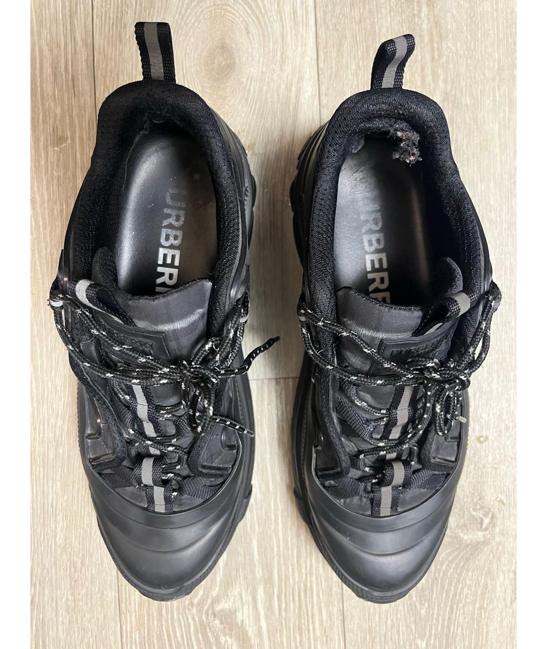 BURBERRY Черные резиновые низкие кроссовки / кеды, фото 3