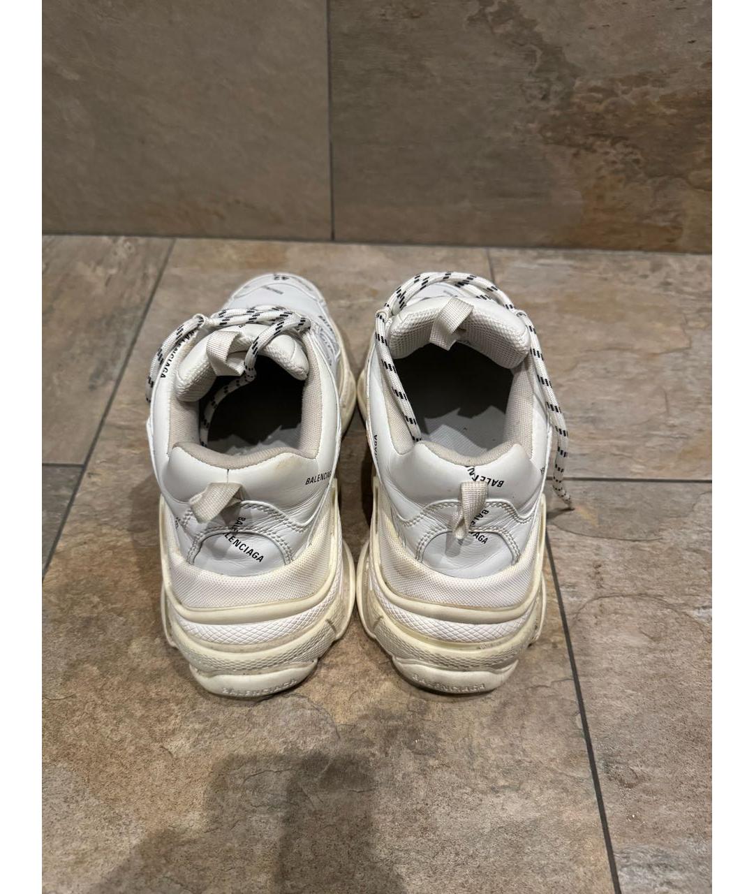 BALENCIAGA Белые низкие кроссовки / кеды из искусственной кожи, фото 3