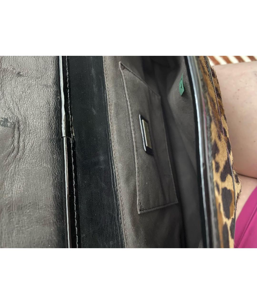 FENDI Черная меховая сумка с короткими ручками, фото 4