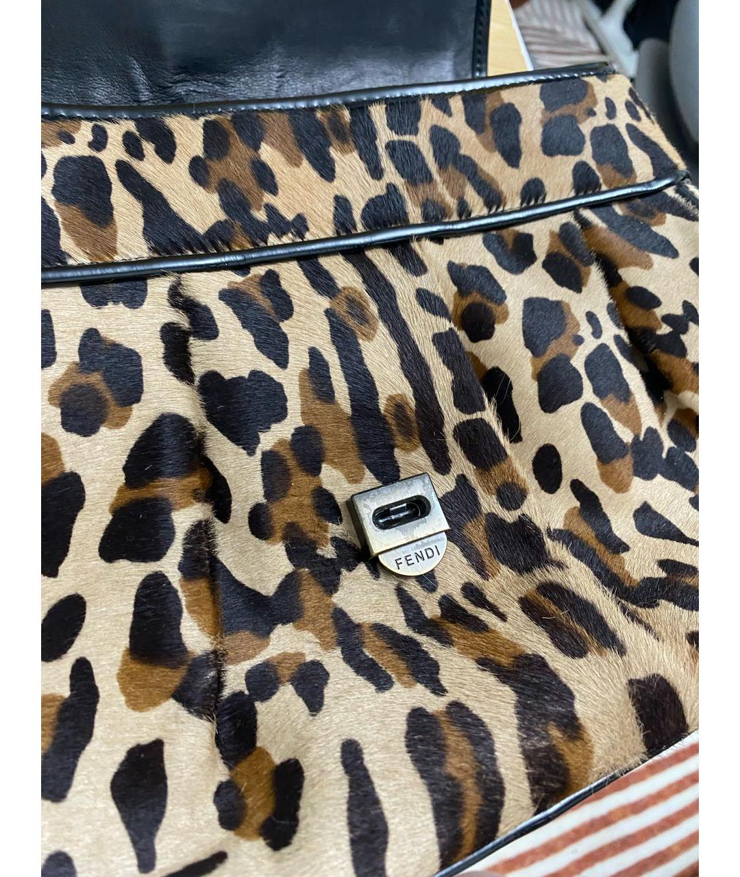 FENDI Черная меховая сумка с короткими ручками, фото 6