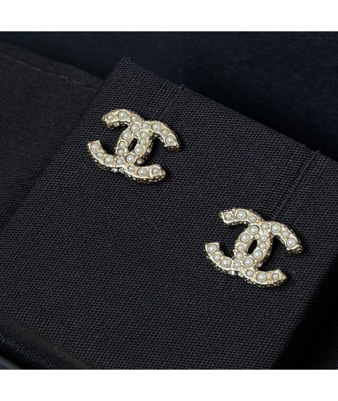 CHANEL Бежевые серьги, фото 3