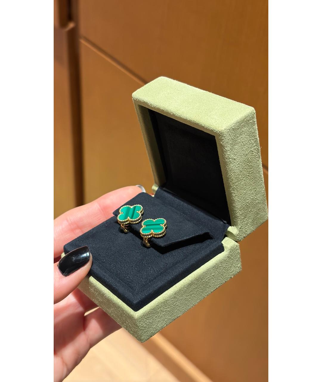 VAN CLEEF & ARPELS Зеленые серьги из желтого золота, фото 4