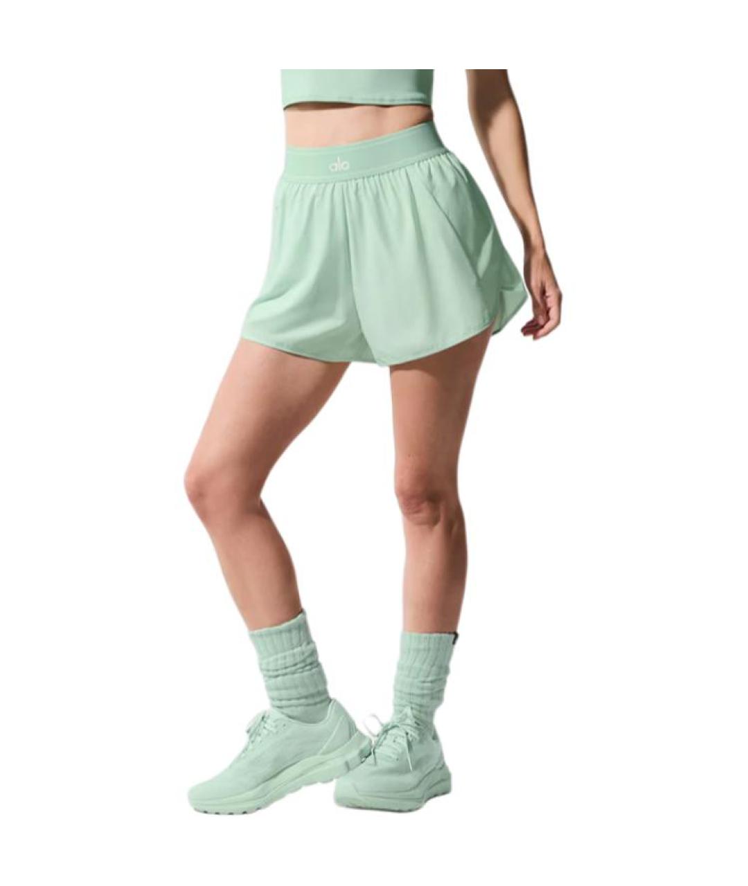 ALO YOGA Салатовые спортивные брюки и шорты, фото 4