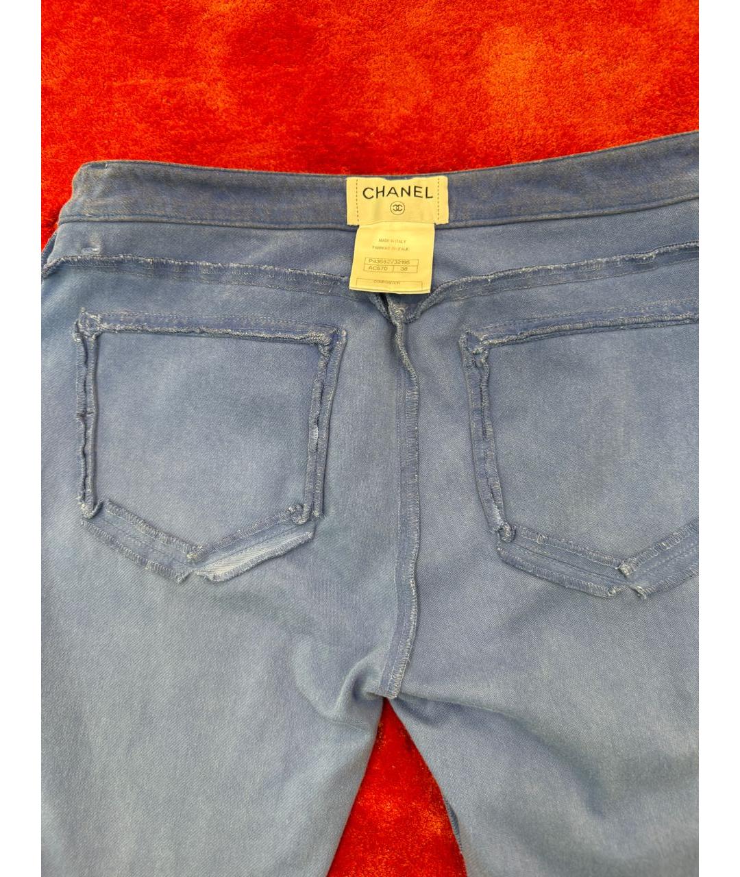 CHANEL Голубые хлопко-эластановые прямые джинсы, фото 3