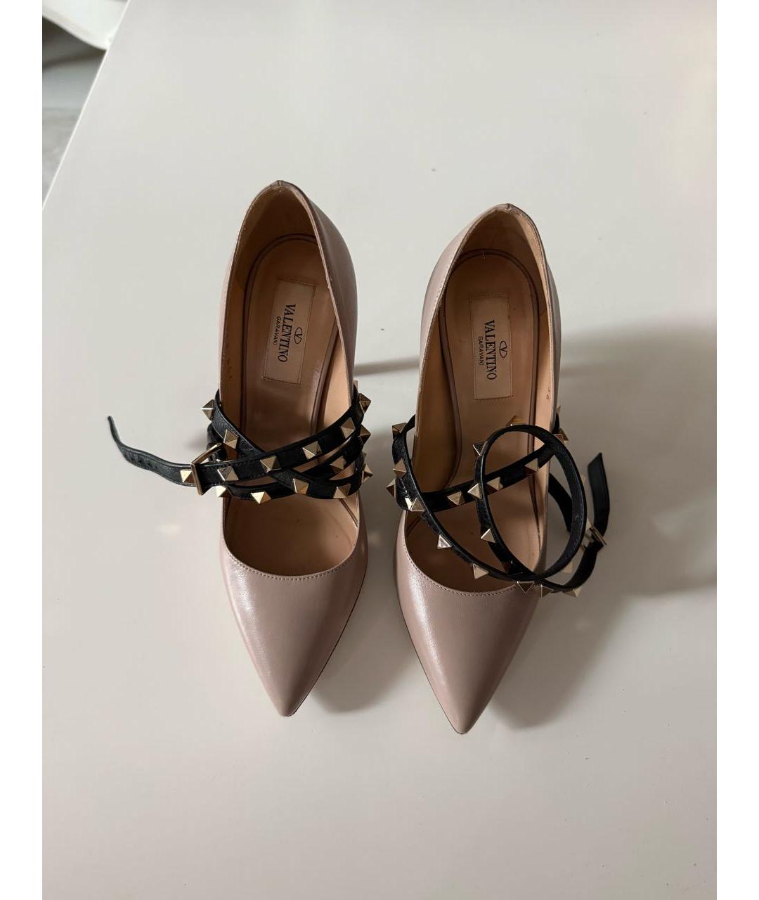 VALENTINO Бежевые кожаные туфли, фото 2