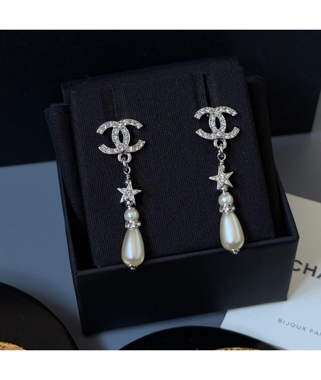 CHANEL Серебряные металлические серьги, фото 3