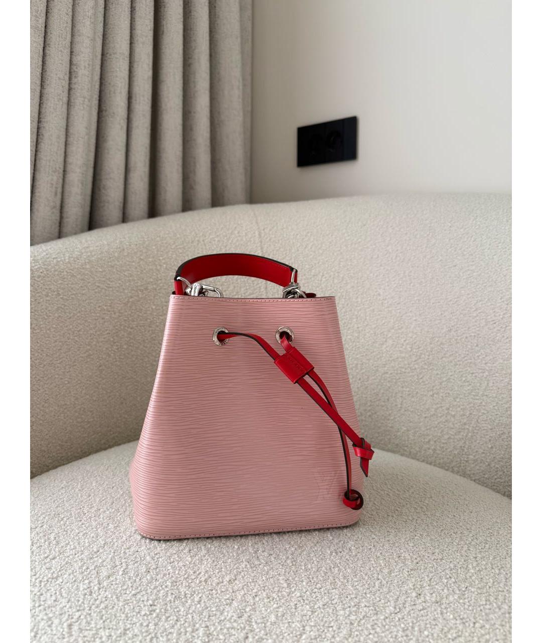 LOUIS VUITTON Коралловая кожаная сумка с короткими ручками, фото 6