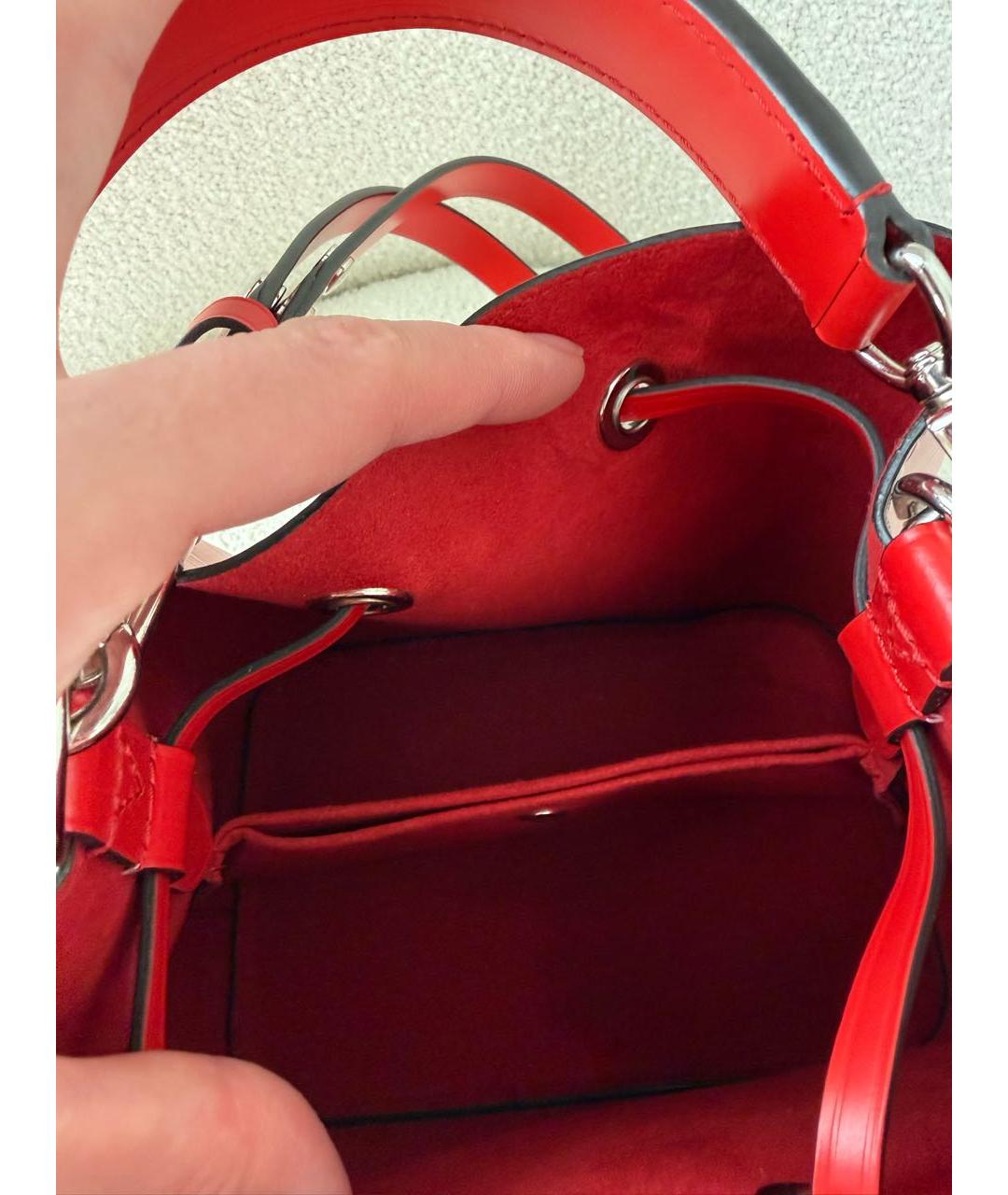 LOUIS VUITTON Коралловая кожаная сумка с короткими ручками, фото 5