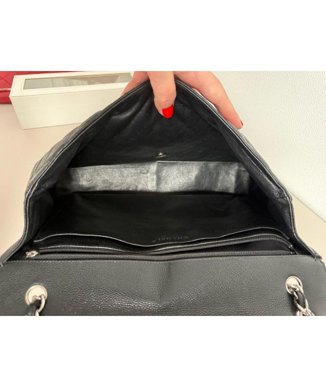 CHANEL Черная кожаная сумка с короткими ручками, фото 6