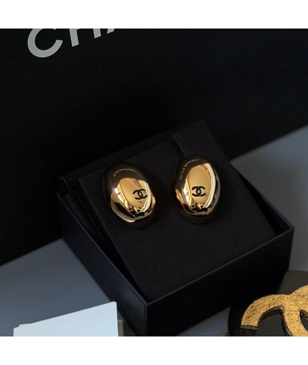 CHANEL Золотые металлические серьги, фото 3