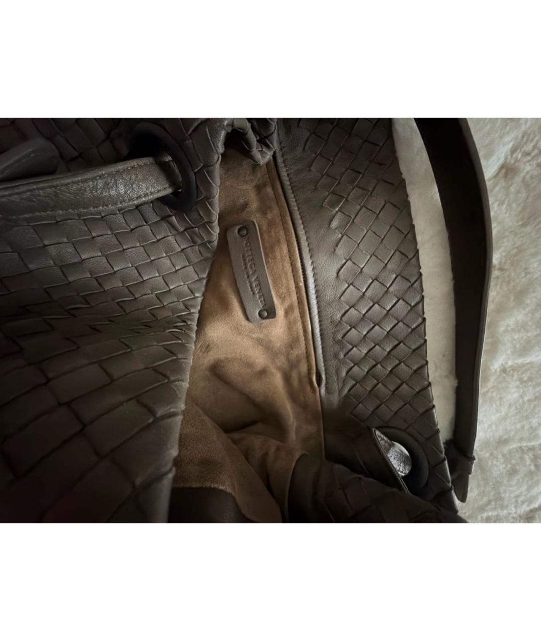 BOTTEGA VENETA Коричневая кожаная сумка тоут, фото 4