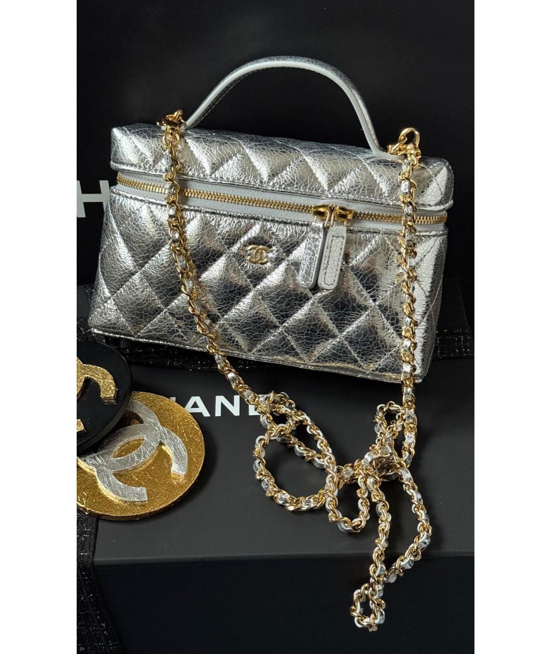 CHANEL Серебряная кожаная сумка через плечо, фото 2