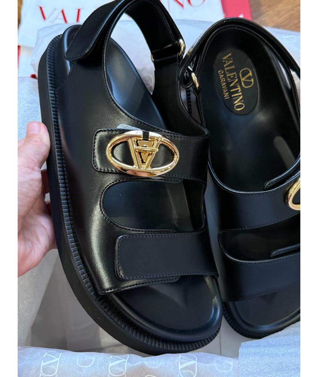 VALENTINO Черные кожаные сандалии, фото 2