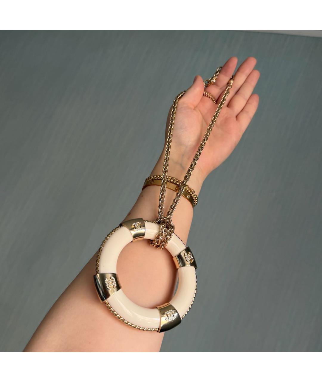 CHANEL Бежевая пластиковая подвеска, фото 8