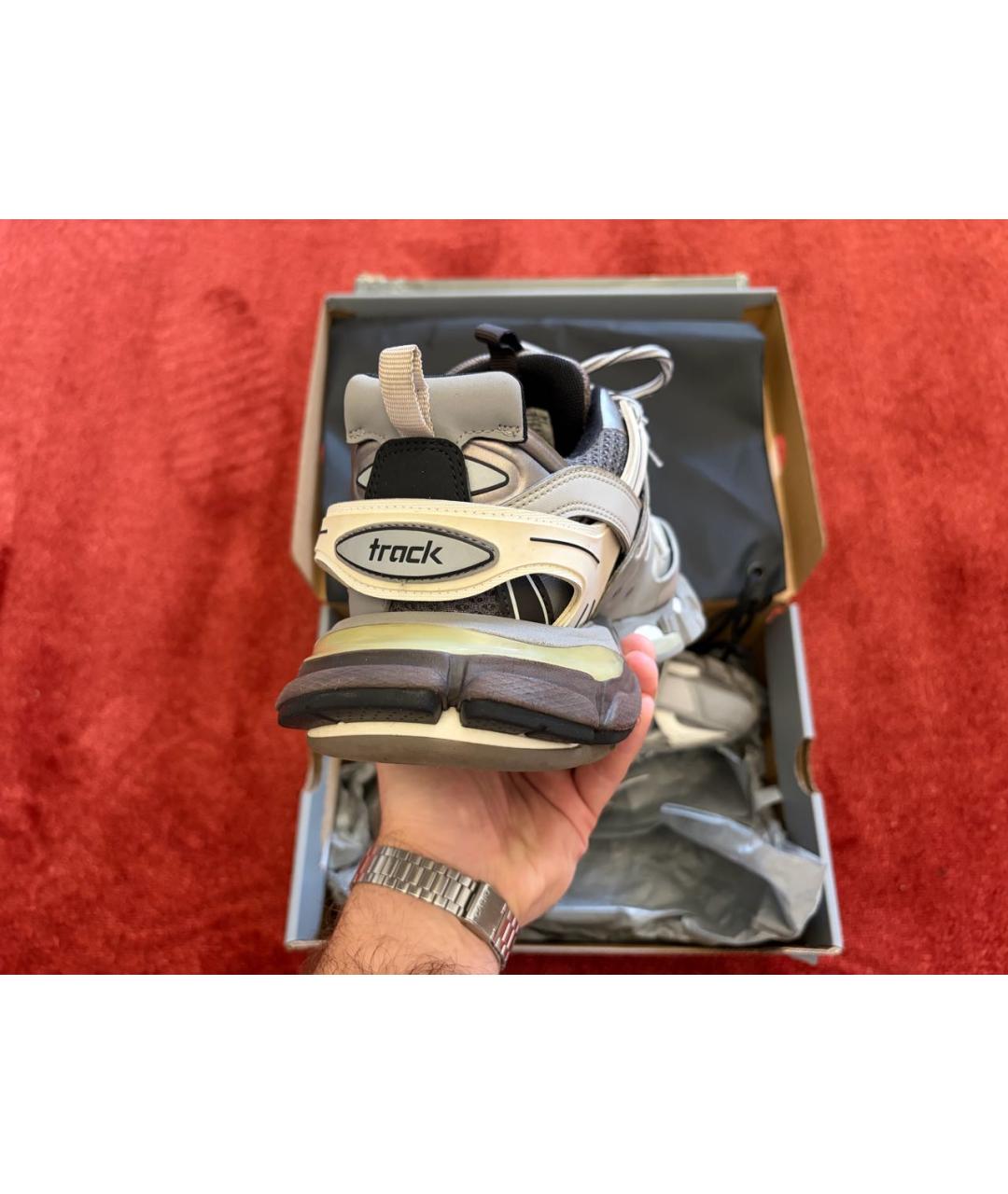 BALENCIAGA Серые низкие кроссовки / кеды из искусственной кожи, фото 4