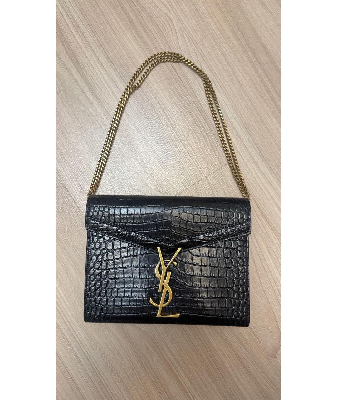 SAINT LAURENT Черная сумка через плечо из лакированной кожи, фото 2