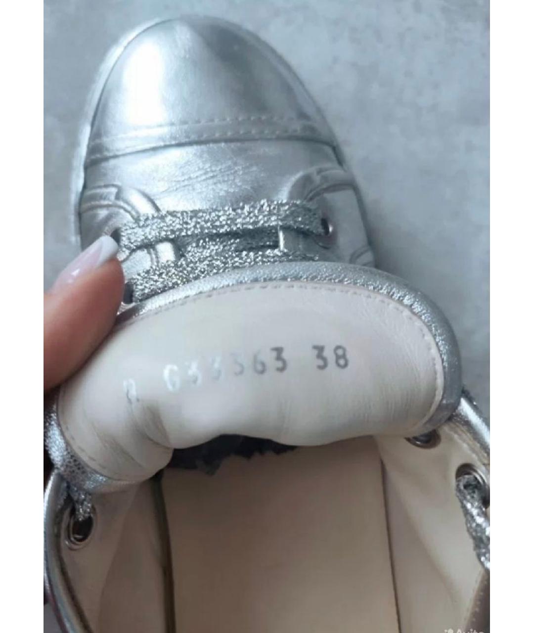 CHANEL Серебряные кожаные кеды, фото 5