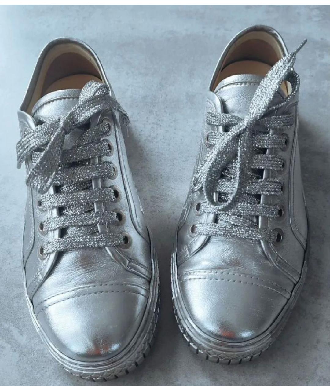 CHANEL Серебряные кожаные кеды, фото 2