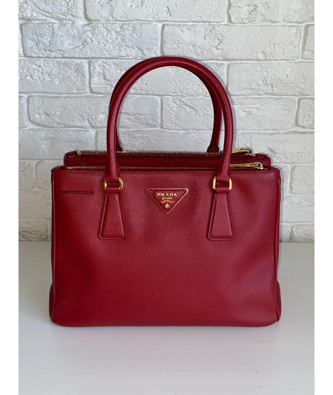 PRADA Бордовая кожаная сумка с короткими ручками, фото 9