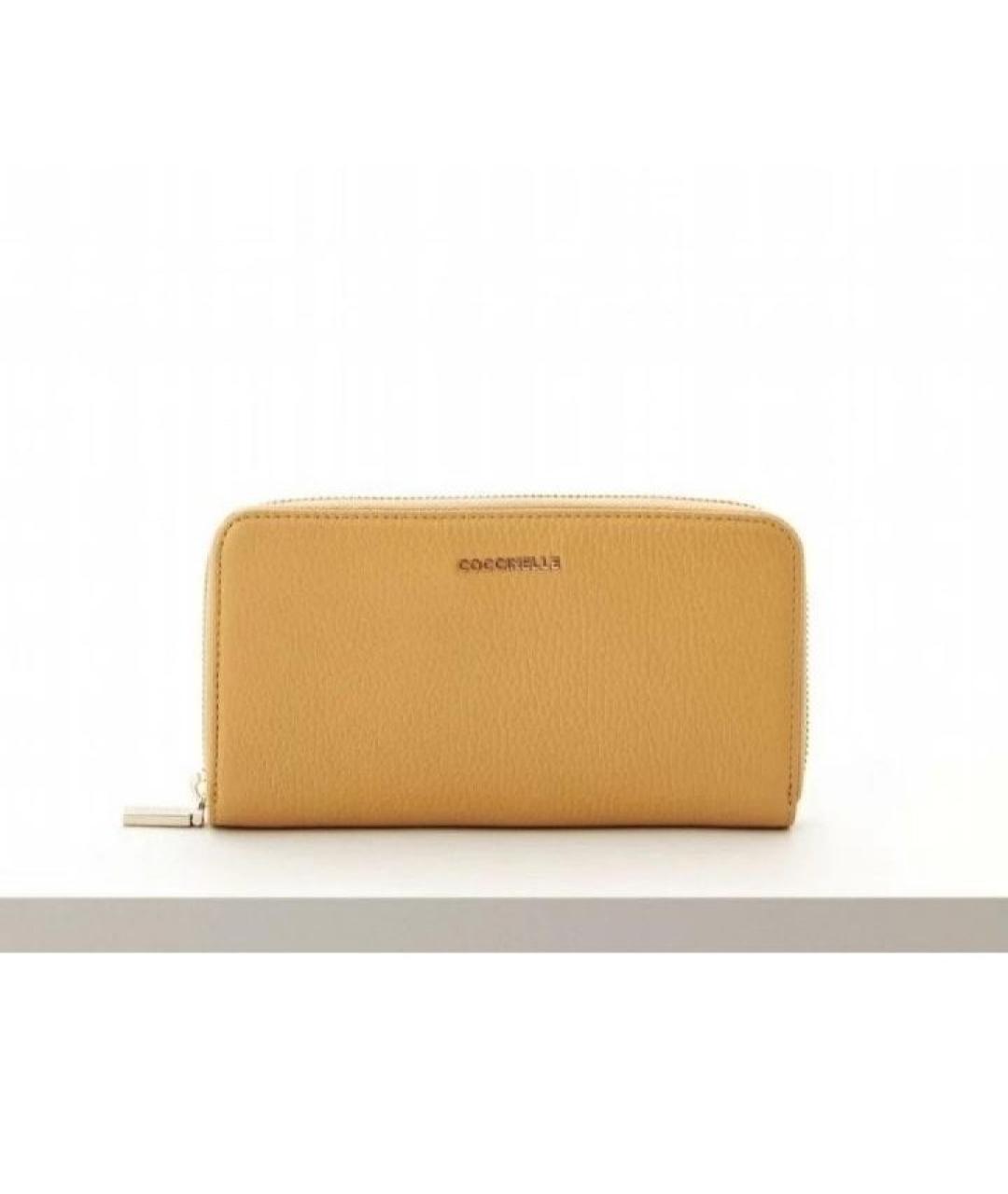 COCCINELLE Горчичный кожаный кошелек, фото 7