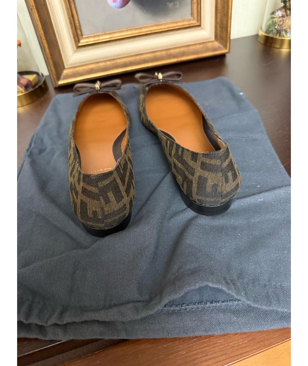 FENDI Коричневые балетки, фото 4