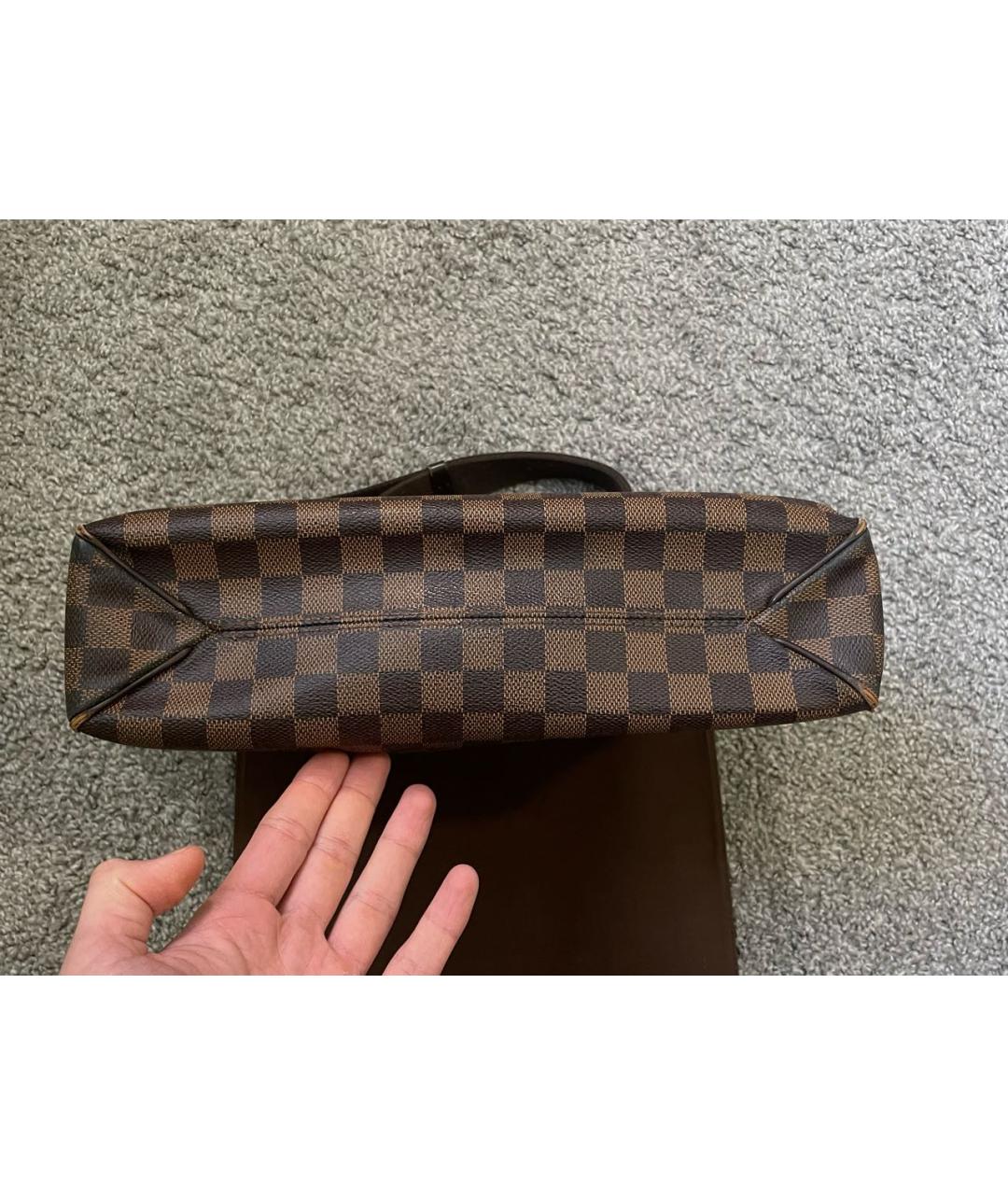 LOUIS VUITTON Коричневая сумка на плечо, фото 4