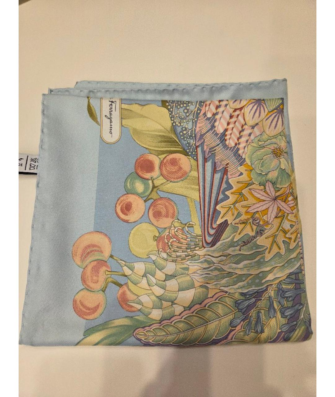 FERRAGAMO Голубой шелковый платок, фото 2