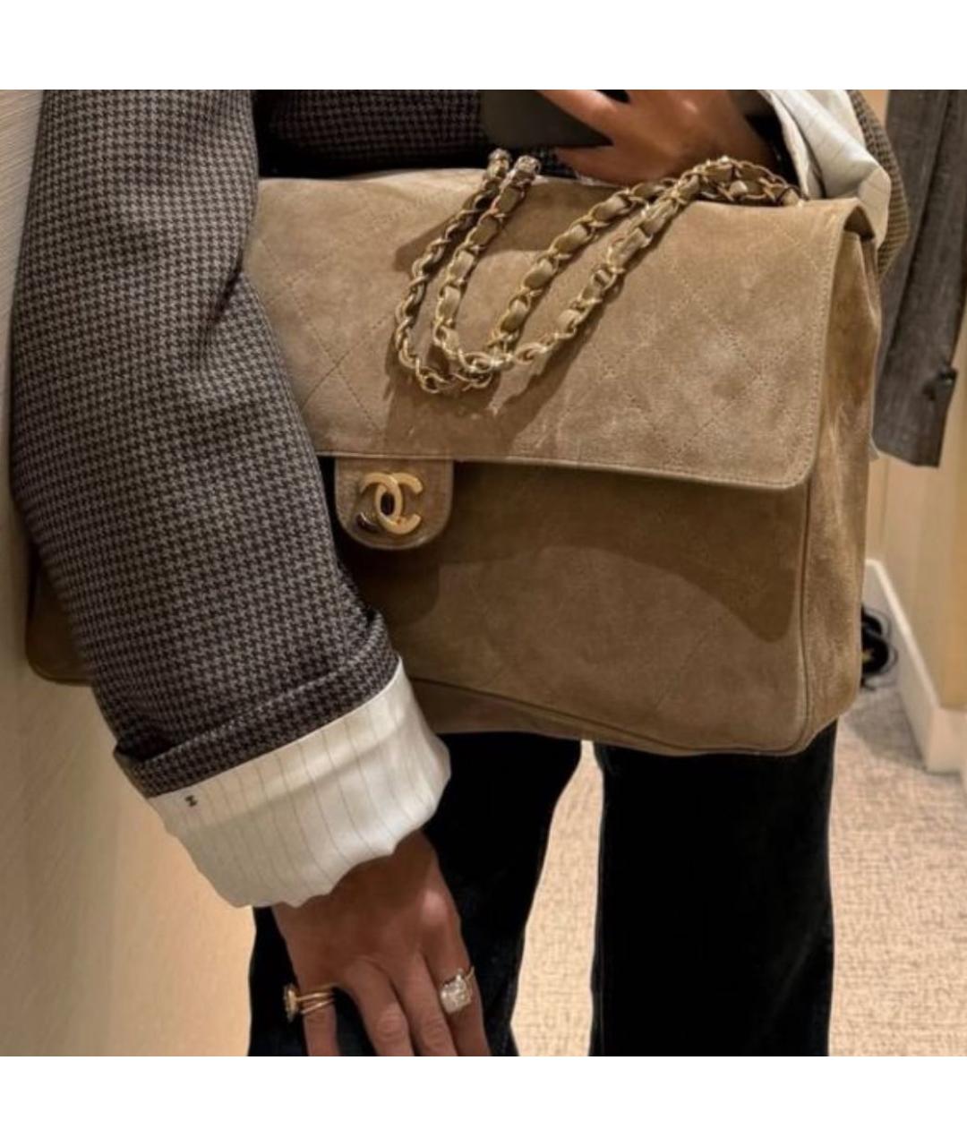 CHANEL Бежевая замшевая сумка через плечо, фото 2